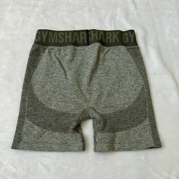 Gymshark Flex Mid-Rise Shorts XS Olive - Picture 6 of 6